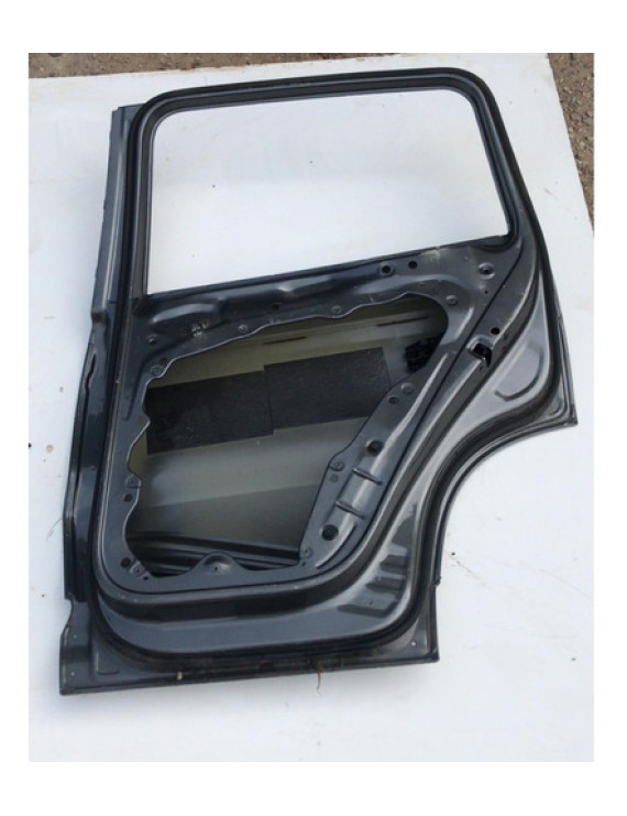 Porta Traseira Direita Vw Tiguan 2010 - 2014 Detalhes