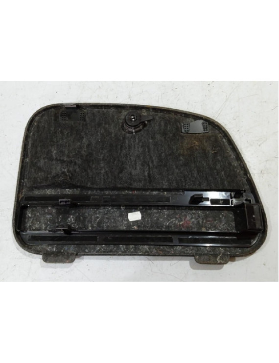 Moldura Esquerda Do Porta Malas Audi A5 2009 - 2013