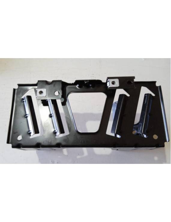 Suporte Do Módulo Amplificador Bmw 535 2012