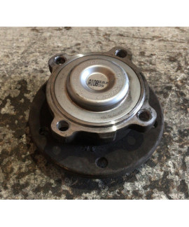 Cubo Roda Dianteiro Esquerdo Bmw 118 120 320 2009 - 2012