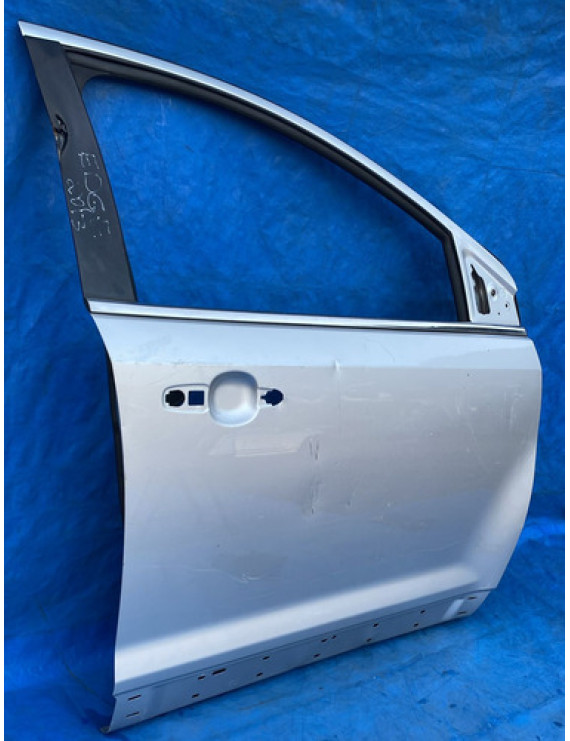 Porta Dianteira Direita Ford Edge 2008 A 2015 / Avaria