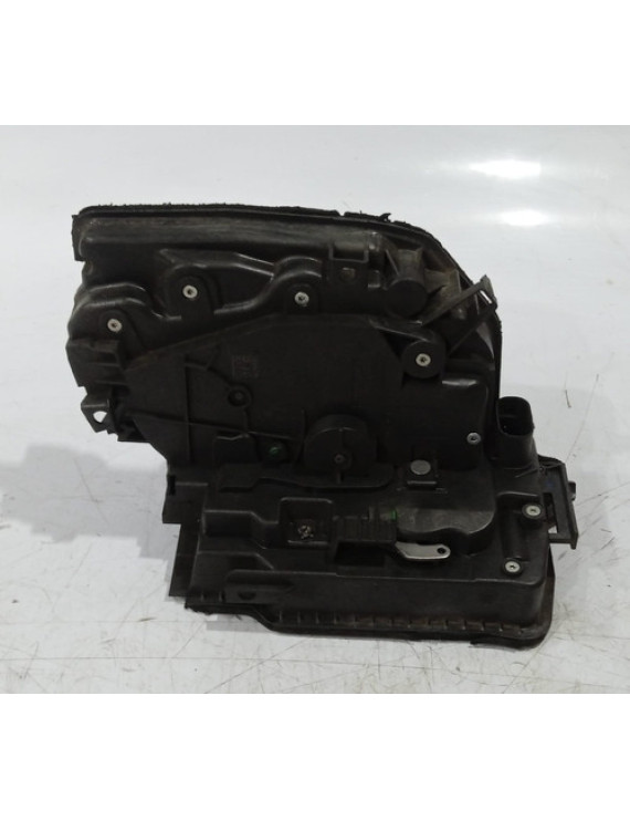 Fechadura Dianteira Esquerda Bmw 135i 2015