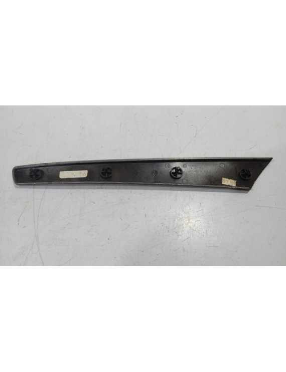 Moldura Da Porta Dianteira Direita Mercedes C180 2000 - 2007