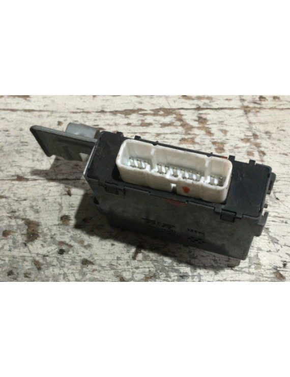 Módulo Relay Daihatsu Terios 1.3 16v / 82641-87402