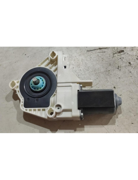 Motor Vidro Dianteiro Direito Audi A4 2010 - 2015