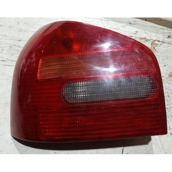 Lanterna Traseira Esquerda Audi A3 1997 - 2002