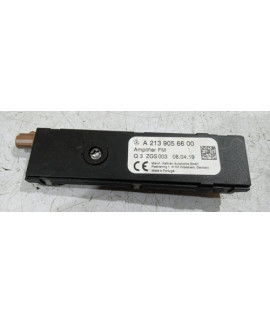 Módulo Keyless Mercedes E300 C200 2020 / A2139056600   