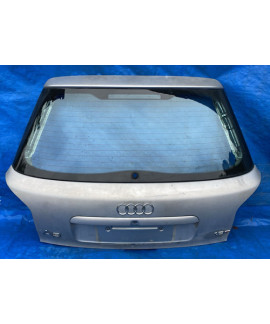 Tampa Traseira Audi A3 2001 2002 2003 2004 2005