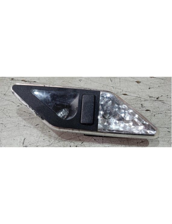 Luz Cortesia Traseira Esquerda Bmw E46 330 1999 - 2004