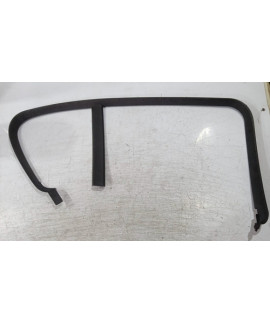 Moldura Arco Porta Traseira Esquerda Bmw 135i 2015 