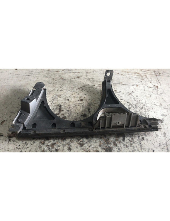 Moldura Esguicho Farol Direito Mercedes E320 1996