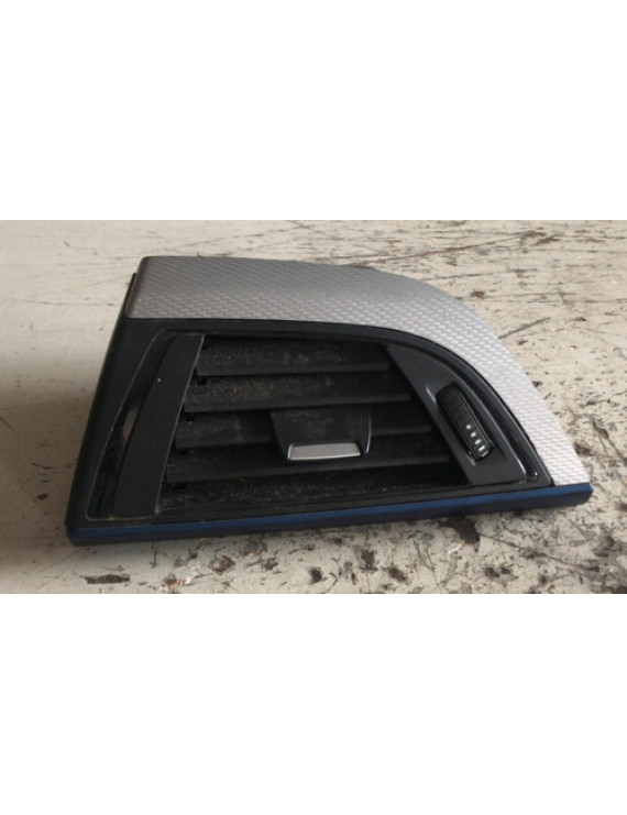 Difusor De Ar Condicionado Esquerdo Bmw 135 2014