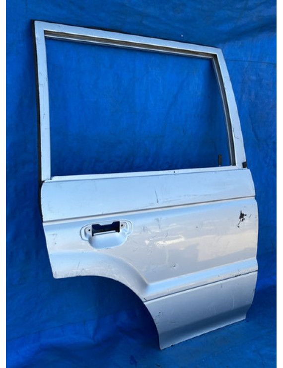 Porta Traseira Direita Pajero 1994 A 1998