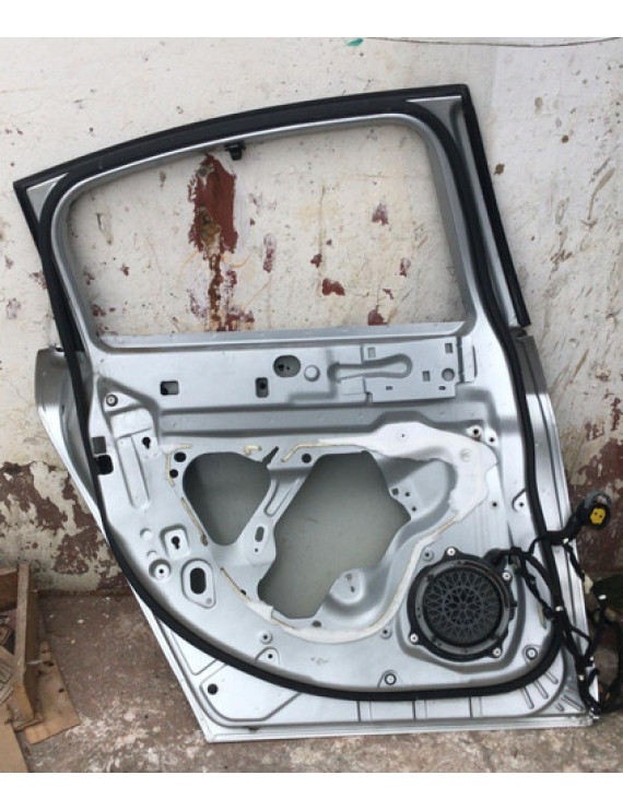 Porta Traseira Esquerda Citroen C5 Sedan 2010 - 2012