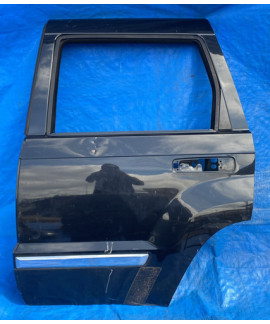 Porta Traseira Esquerda Grand Cherokee 2005 A 2009 / Detalhe