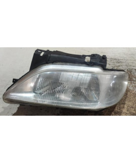 Farol Esquerdo Citröen Xsara 1997 - 2000