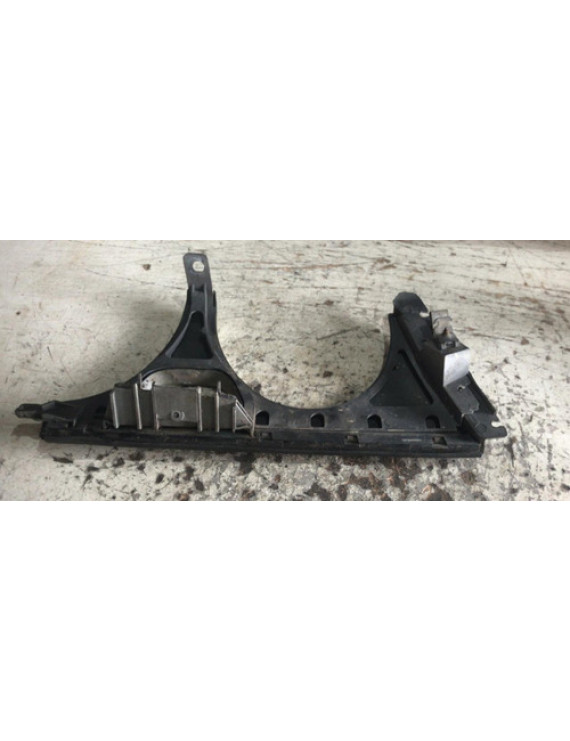 Moldura Esguicho Farol Esquerdo Mercedes E320 1996