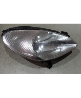 Farol Direito Xsara Picasso 1999 - 2004