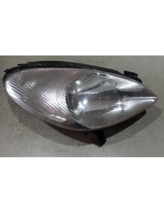 Farol Direito Xsara Picasso 1999 - 2004