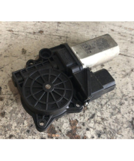 Motor Vidro Traseiro Direito Bmw 318 2009 - 2013