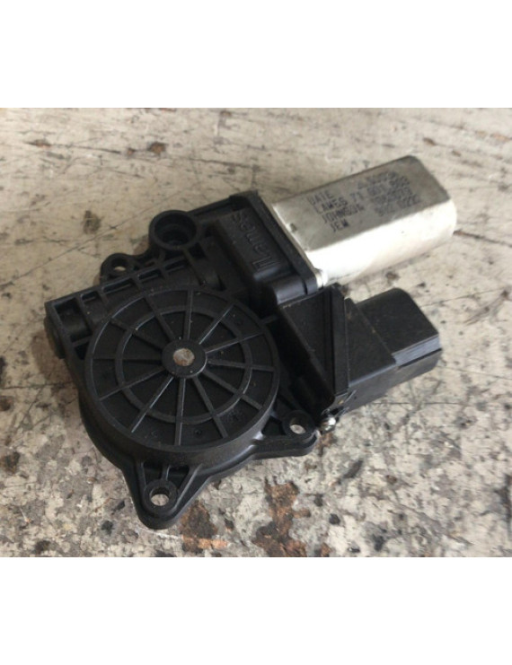 Motor Vidro Traseiro Direito Bmw 318 2009 - 2013